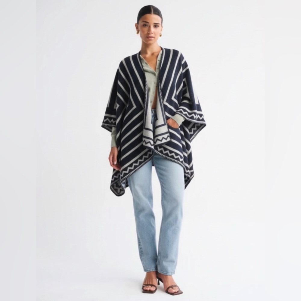 LOFT Chevron Pattern Boho Knit Open Front Poncho Wrap OS